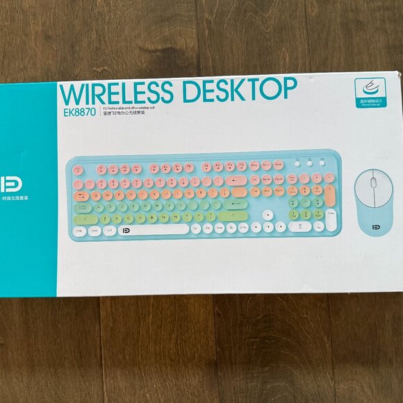 Wireless Keyboard And Mouse Combo - Picture 1 of 6